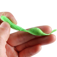 Load image into Gallery viewer, Boxed Soft Bait Perch Warbler Fishing Bait Soft Worm Threaded Curly Tailed Maggot Imitation Bait Fake Bait Lead Head Hooks