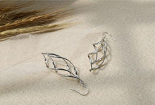 Load image into Gallery viewer, silver earrings