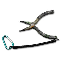 Load image into Gallery viewer, New arrival camouflage green color Fishing Tackle Gripper Clip Clamp Grabber Fish Plier Pliers Hand Tools Fishing tackle China
