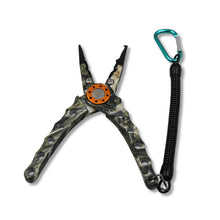 Load image into Gallery viewer, New arrival camouflage green color Aluminum alloy Fish Lip Grip Strong Professional Fishing Gripper Trigger For Fisherman