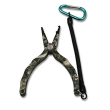 Load image into Gallery viewer, New arrival camouflage green color Fishing Tackle Gripper Clip Clamp Grabber Fish Plier Pliers Hand Tools Fishing tackle China
